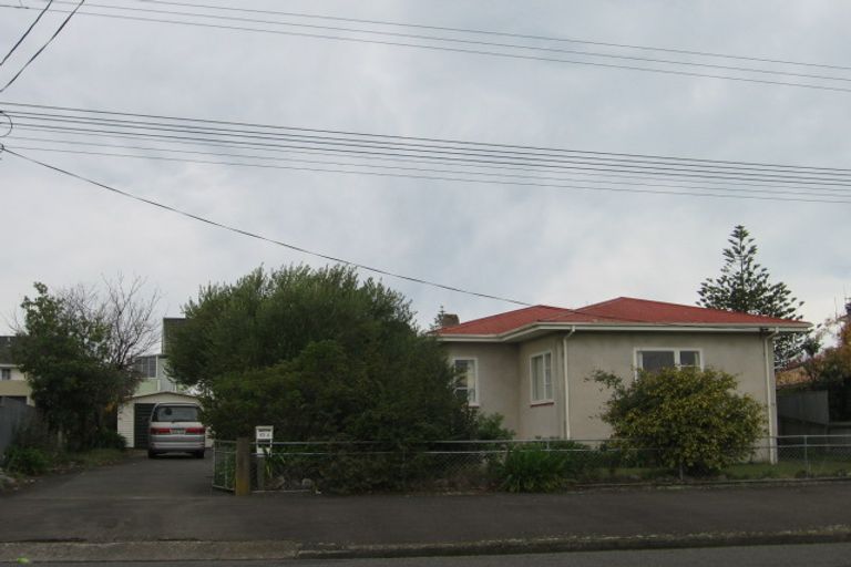 Photo of property in 53a Charles Street, Westshore, Napier, 4110