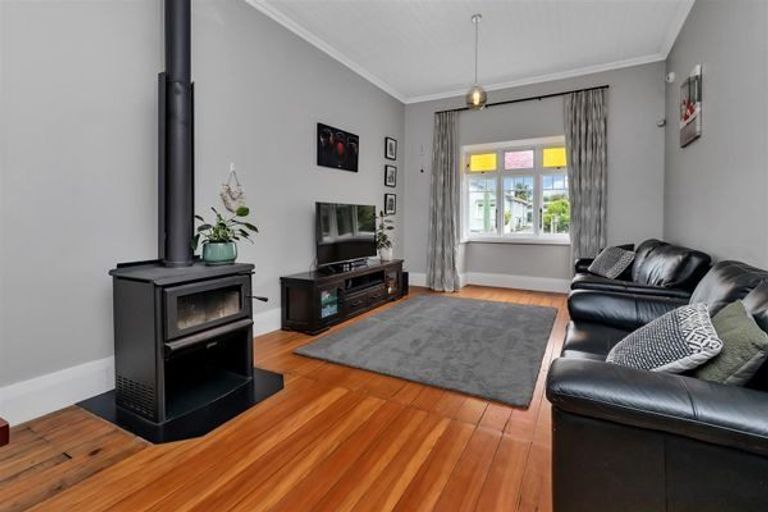 Photo of property in 5 North Street, Woodhill, Whangarei, 0110