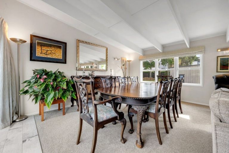 Photo of property in 16 Grove Lane, Pakuranga, Auckland, 2010