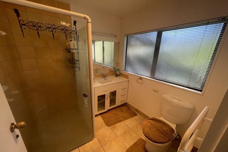 Photo of property in 3 Puma Drive, Golflands, Auckland, 2013