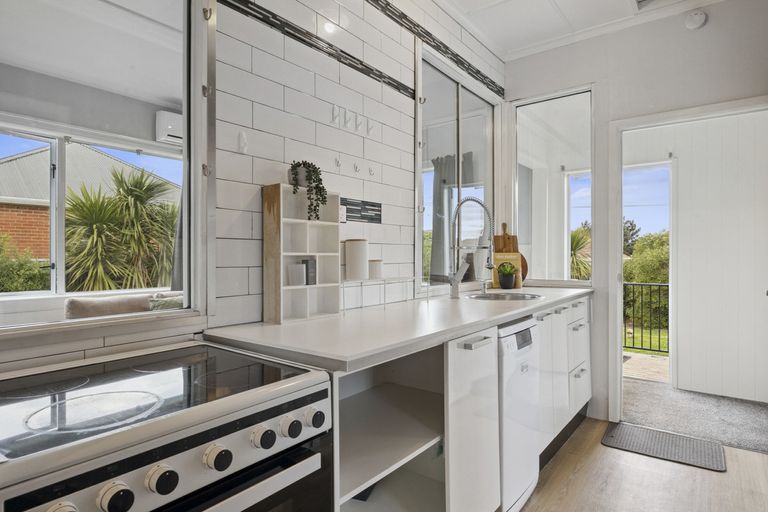 Photo of property in 15 Puketai Street, Andersons Bay, Dunedin, 9013