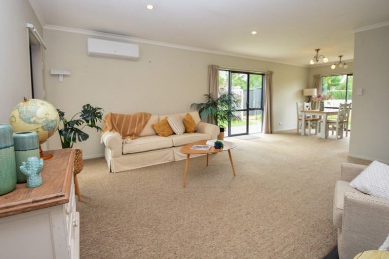 Photo of property in 24 Rexwood Street, Carterton, 5713