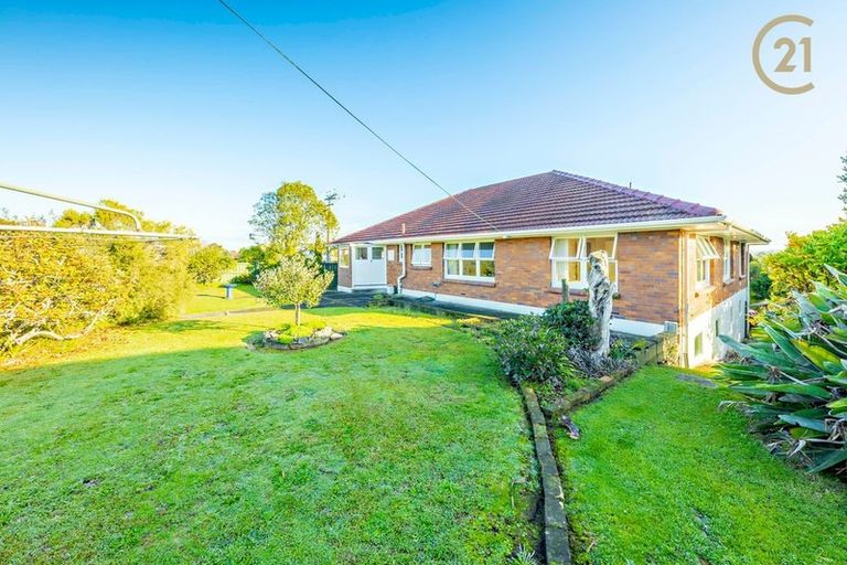 Photo of property in 2 Boundary Road, Opaheke, Papakura, 2113