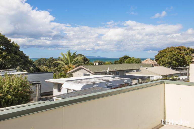 Photo of property in 42 Ocean View Road, Waihi Beach, 3611