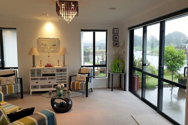 Photo of property in 61 Links Drive, Waiwhakaiho, New Plymouth, 4312