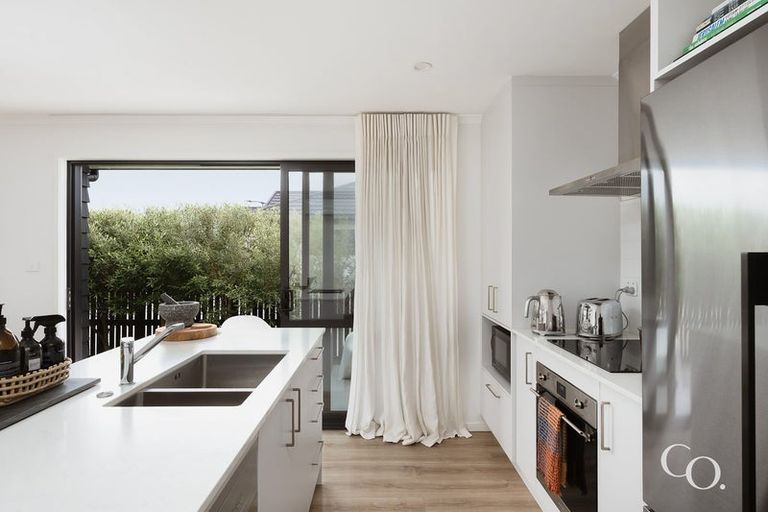 Photo of property in 12 Bronze Court, Papamoa, 3118