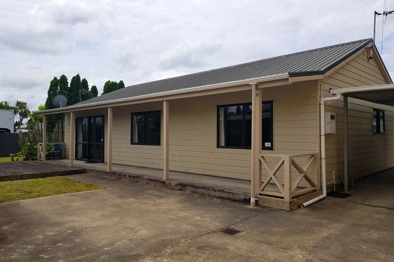 Photo of property in 33 Ruahine Street, Roslyn, Palmerston North, 4414