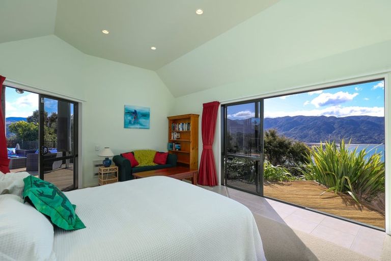Photo of property in 102 Tokongawa Drive, Kaiteriteri, Motueka, 7197