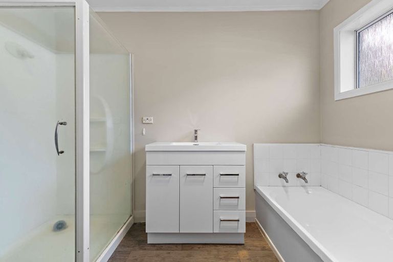 Photo of property in 25 Wingrove Road, Owhata, Rotorua, 3010