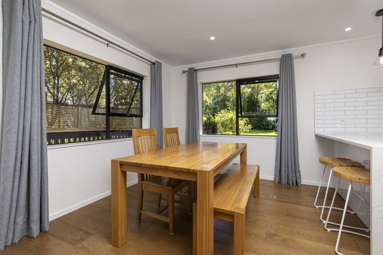 Photo of property in 1/180 Manuka Road, Bayview, Auckland, 0629