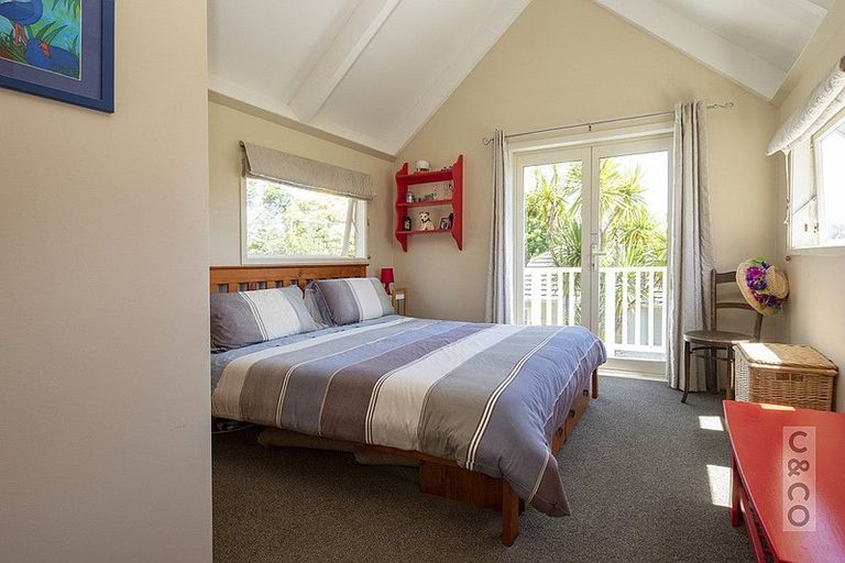 Photo of property in 492 West Coast Road, Glen Eden, Auckland, 0602