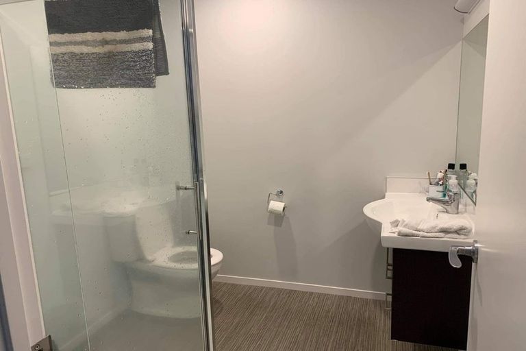 Photo of property in 2/52 Cook Street, Hamilton East, Hamilton, 3216