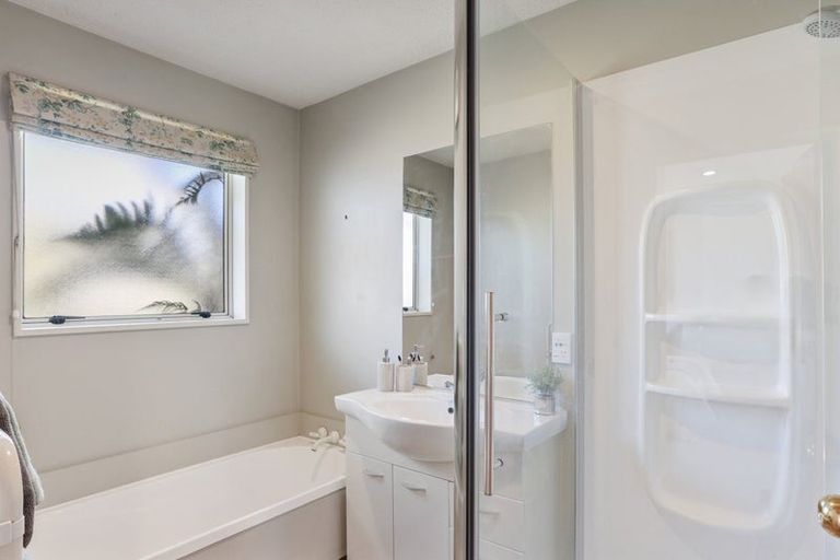 Photo of property in 11 Stopforth Street, Woodend, 7610