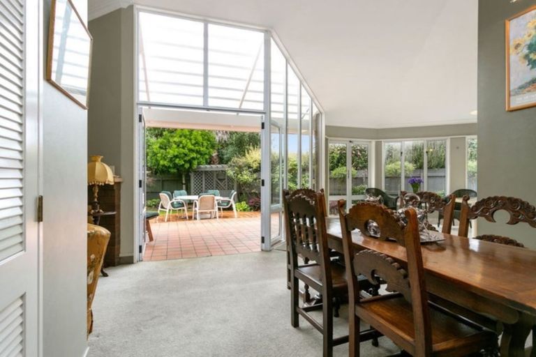 Photo of property in 27 Byron Street, Leamington, Cambridge, 3432