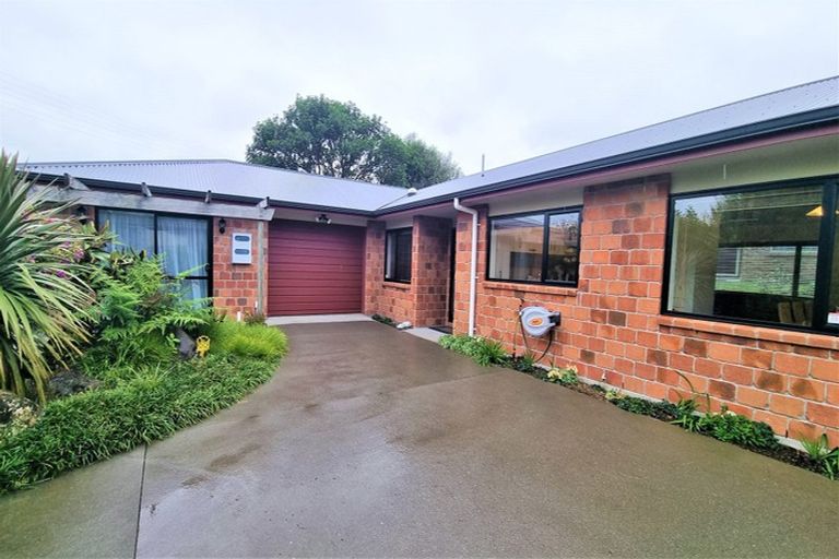 Photo of property in 20 Taiko Street, Horahora, Whangarei, 0110
