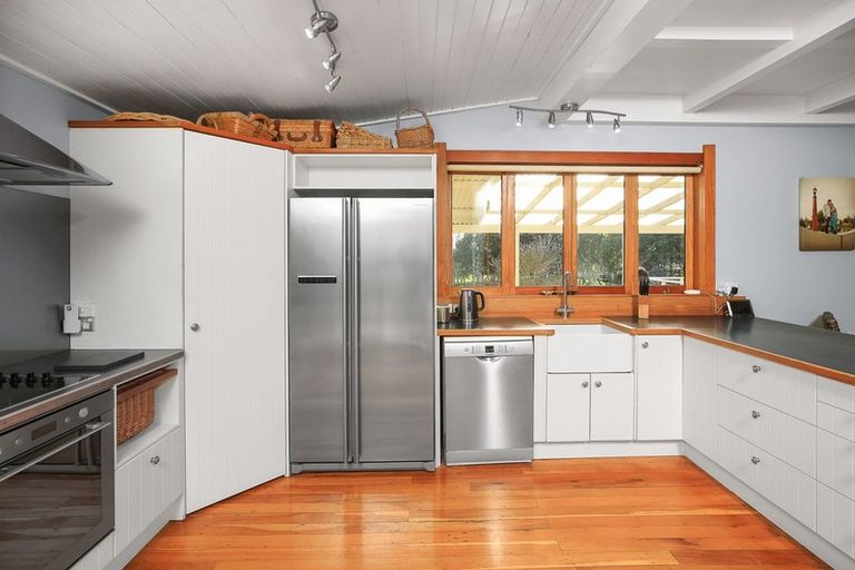 Photo of property in 1725 Kakaramea Road, Ngahinapouri, Hamilton, 3290