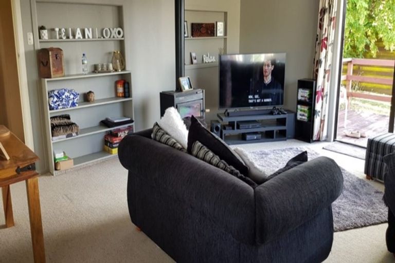 Photo of property in 83 Morrow Avenue, St Andrews, Hamilton, 3200