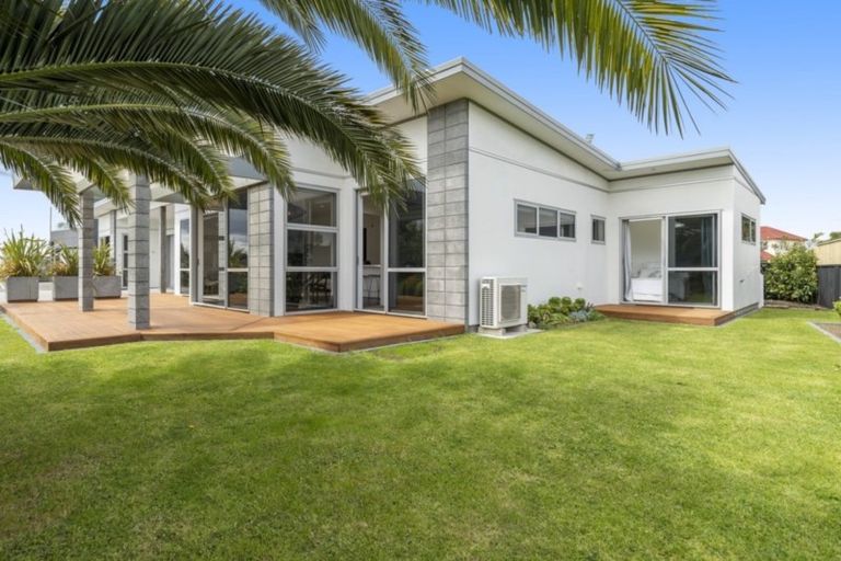 Photo of property in 432 Papamoa Beach Road, Papamoa Beach, Papamoa, 3118