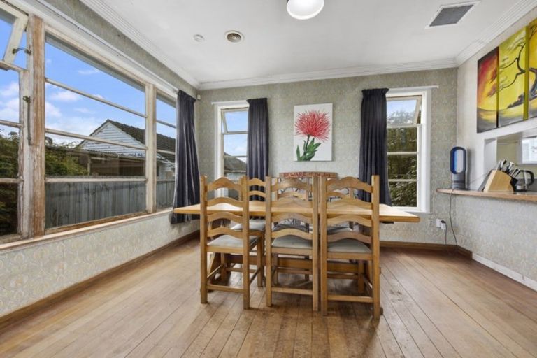 Photo of property in 5 Camp Street, Silverstream, Upper Hutt, 5019