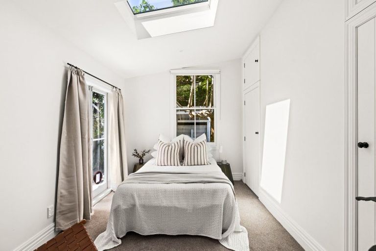 Photo of property in 79 Milton Road, Bluff Hill, Napier, 4110