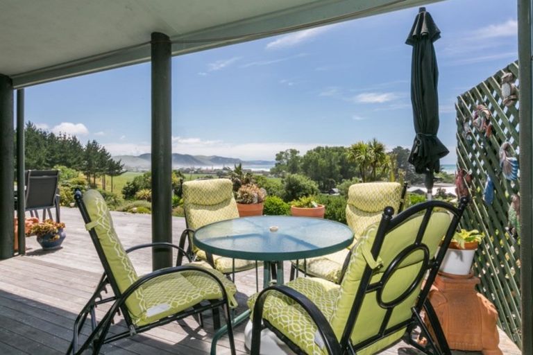 Photo of property in 181b Harper Road, Waimarama, Havelock North, 4294