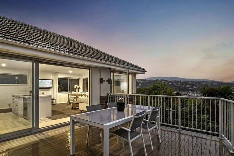 Photo of property in 75 Easther Crescent, Kew, Dunedin, 9012