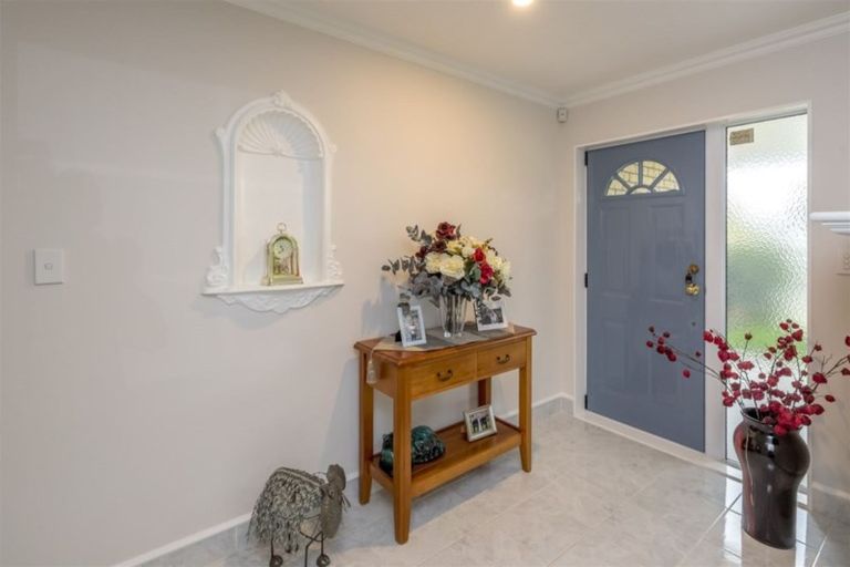 Photo of property in 9 Lynch Grove, Levin, 5510