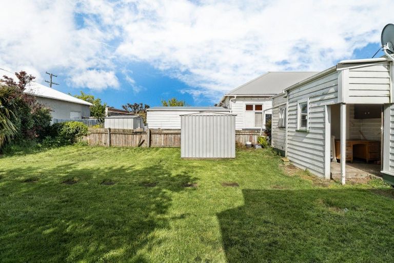 Photo of property in 283 Oxford Street, South Dunedin, Dunedin, 9012