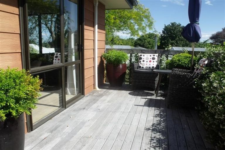 Photo of property in 43 Guthrie Road, Havelock North, 4130