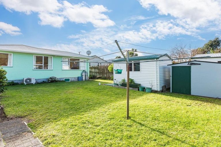 Photo of property in 116 Tilley Road, Paekakariki, 5034