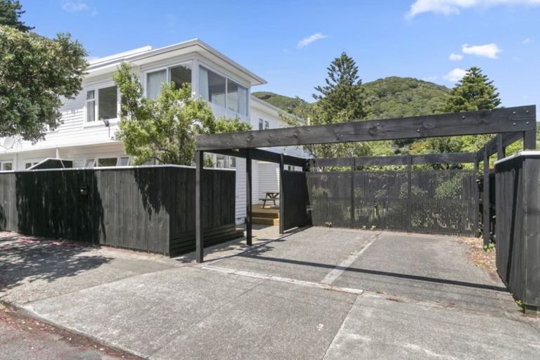 Photo of property in 1 Karamu Street, Eastbourne, Lower Hutt, 5013