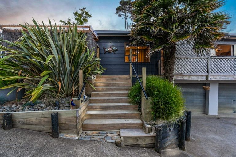 Photo of property in 21 Snapper Road, Stillwater, Silverdale, 0993