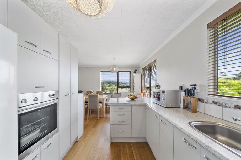 Photo of property in 75 Huanui Street, Ranui, Porirua, 5024