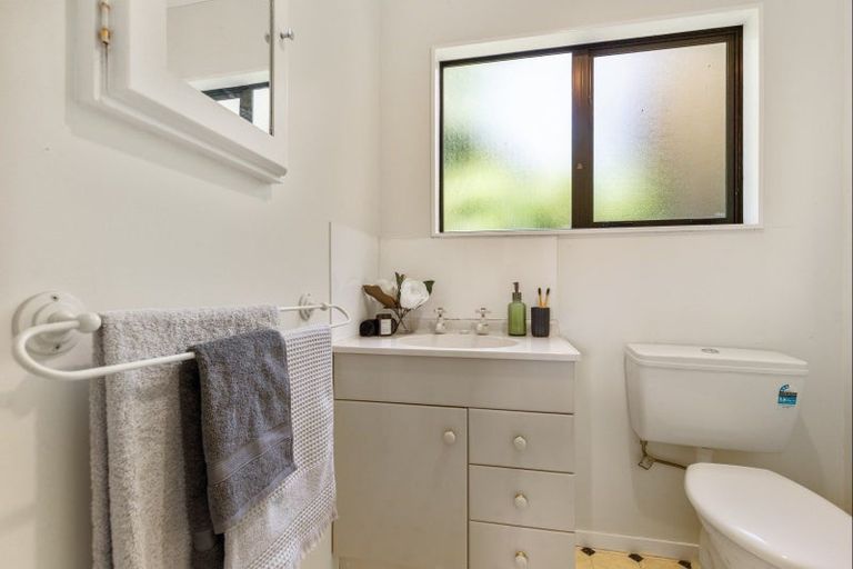 Photo of property in 1a Quinn Road, Levin, 5510