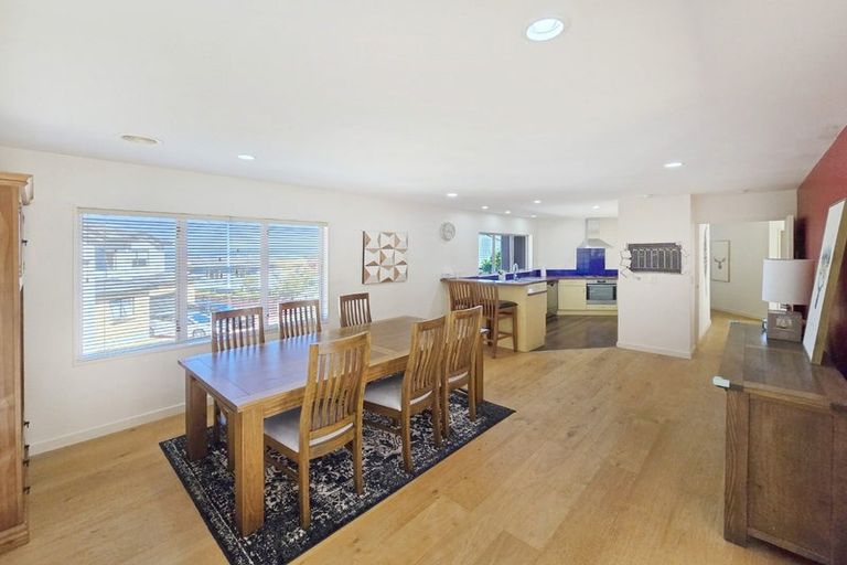 Photo of property in 16 Forsyth Grove, Brooklyn, Wellington, 6021