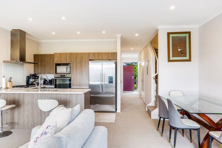 Photo of property in 12b Dida Park Drive, Kumeu, 0810