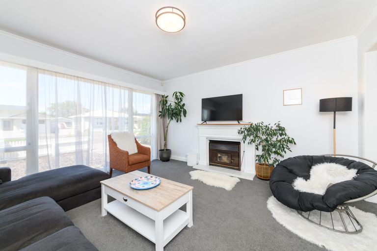 Photo of property in 26 Rangitira Avenue, Palmerston North, 4414