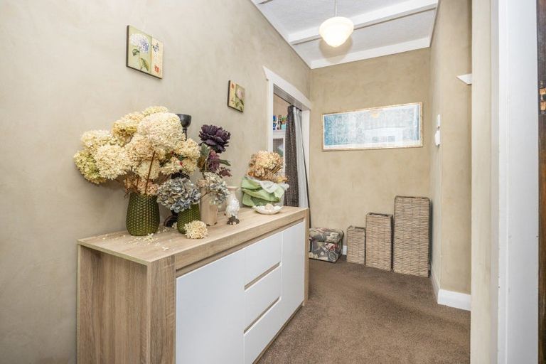 Photo of property in 190 Great South Road, Huntly, 3700