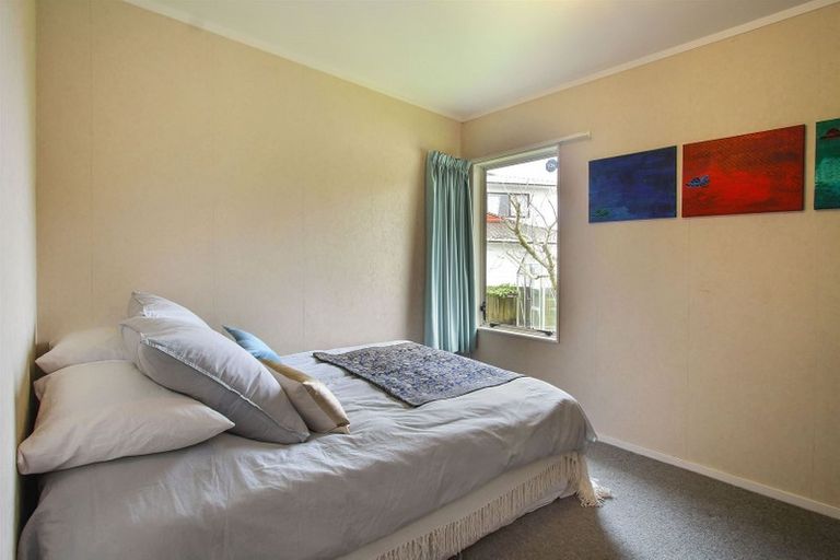 Photo of property in 14 Millen Place, Clarks Beach, 2122