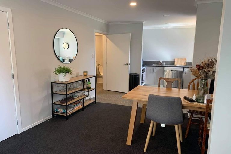 Photo of property in 2/52 Cook Street, Hamilton East, Hamilton, 3216