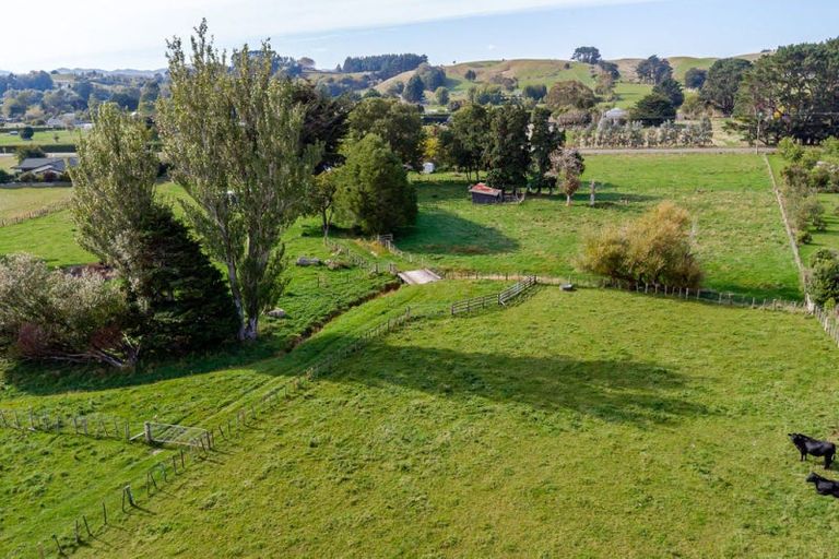 Photo of property in 81924 State Highway 2, Pahiatua, 4984