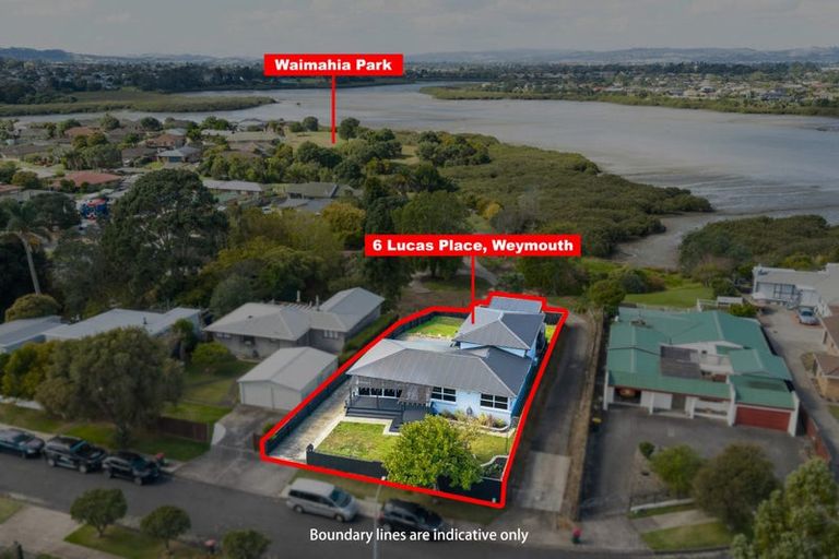 Photo of property in 6 Lucas Place, Weymouth, Auckland, 2103
