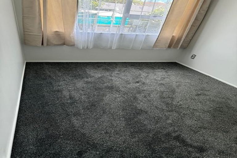 Photo of property in 1/42 Moncrieff Avenue, Clendon Park, Auckland, 2103