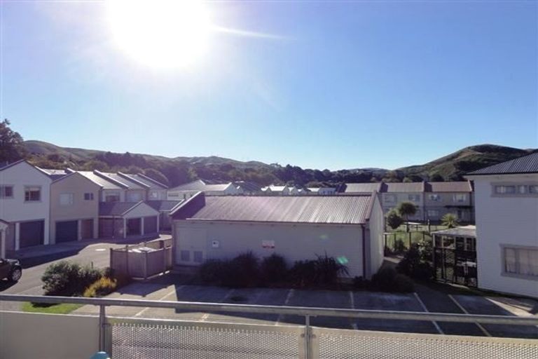 Photo of property in Monterey Apartments, 40/232 Middleton Road, Glenside, Wellington, 6037