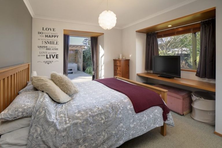 Photo of property in 194 West Belt, Rangiora, 7400