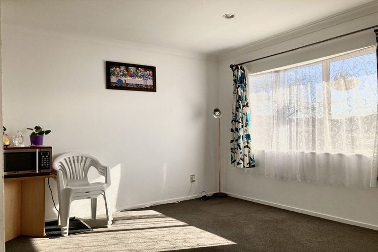 Photo of property in 20 Mili Way, Ranui, Auckland, 0612