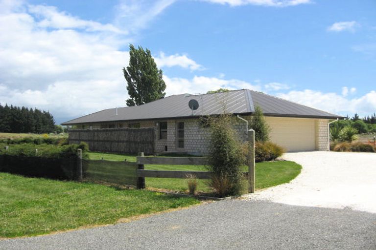 Photo of property in 25 Leithfield Road, Leithfield, Amberley, 7481