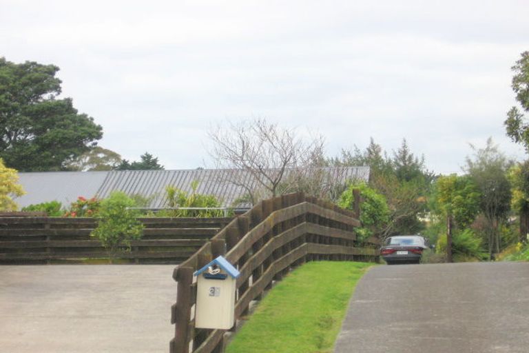 Photo of property in 22 Waitui Grove, Mount Maunganui, 3116