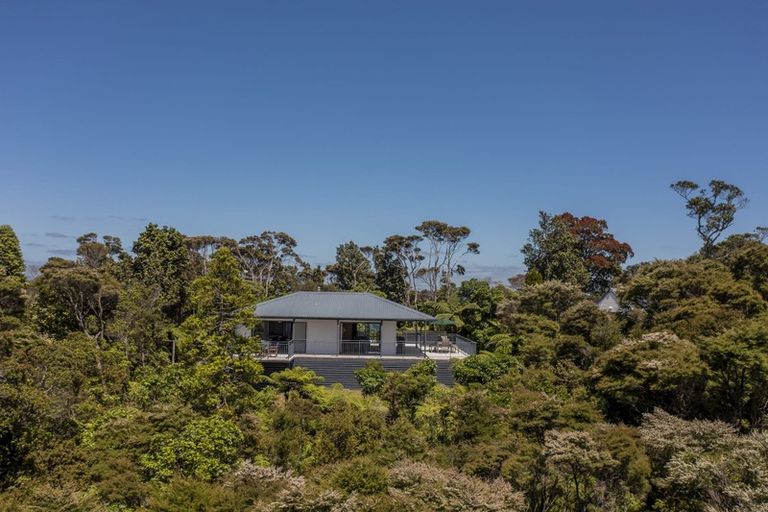 Photo of property in 595 Boat Harbour Road, Whenuakite, Whitianga, 3591