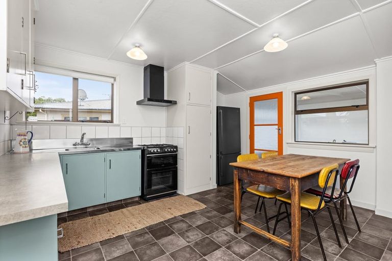 Photo of property in 3 Dockery Avenue, Onekawa, Napier, 4110